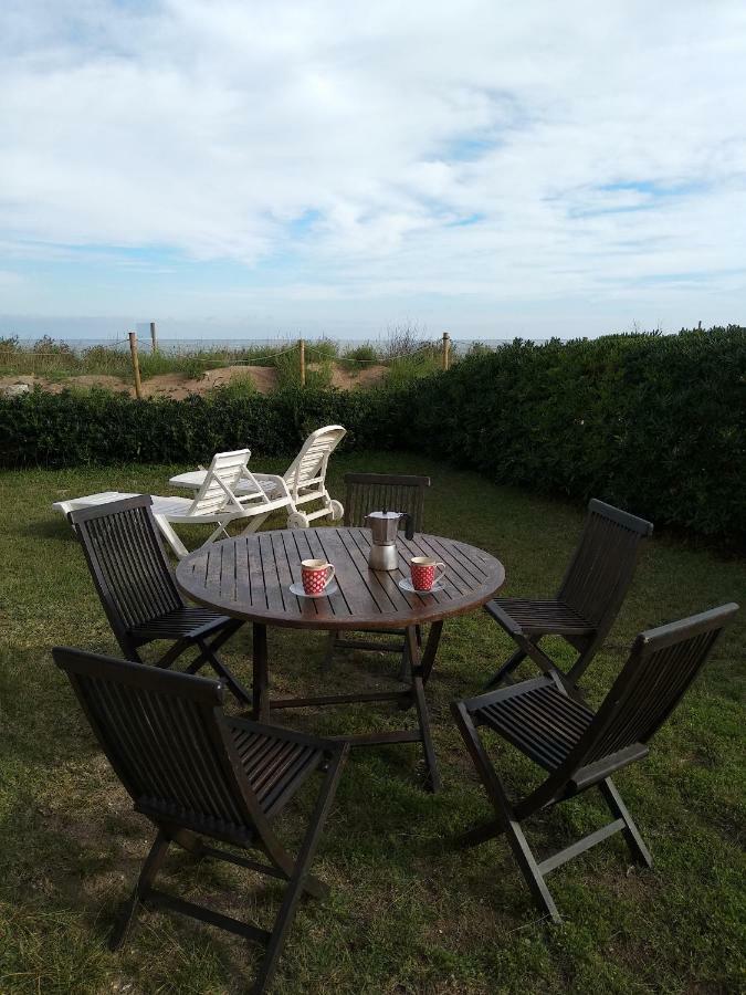 Sea Front Apartment In Platja Pals With Terrace And Parking 외부 사진